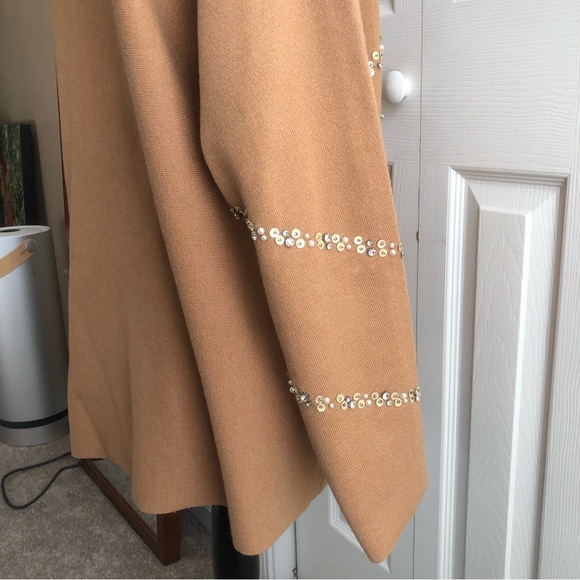 NWOT Tan and Pearl Sweater from Chico’s - Picture 6 of 10